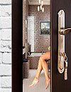 Hot Girl In Bath Live Wallpaper 3D