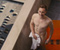 Tom Hiddleston Adakah Naked